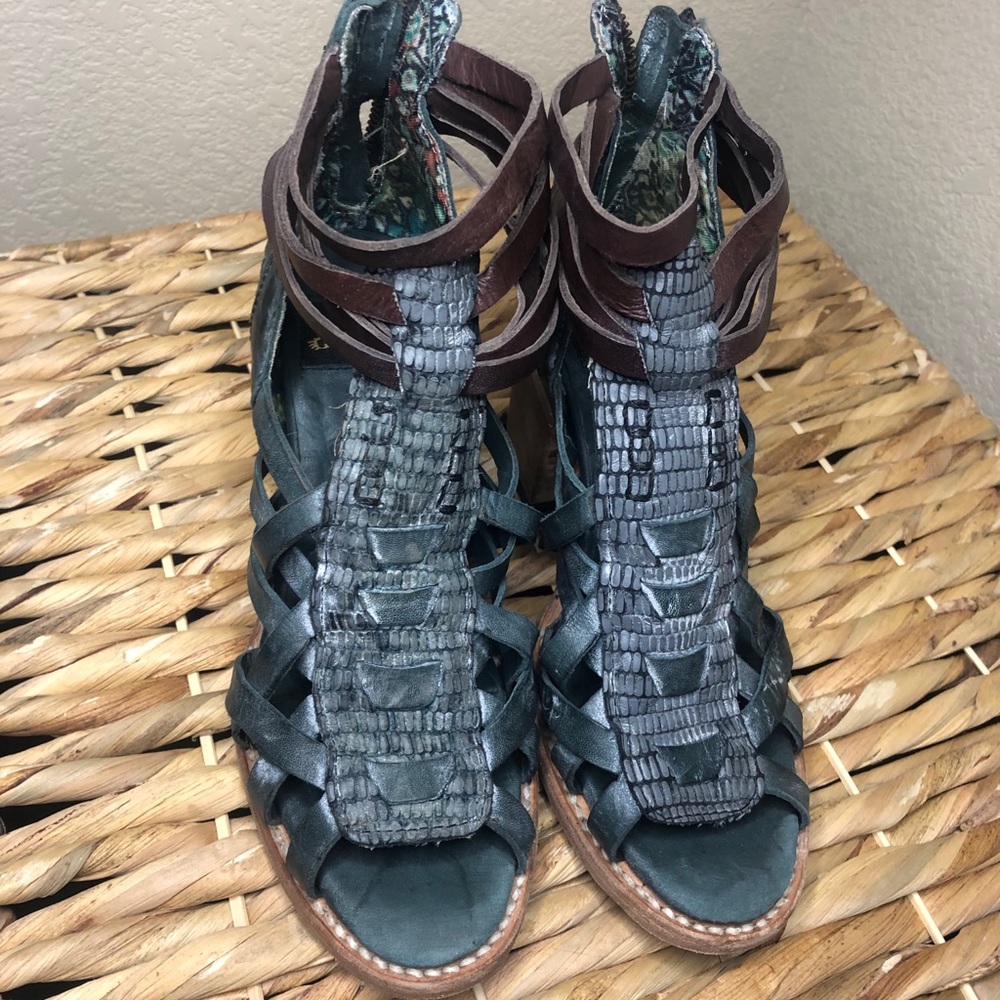 Free Bird Heels